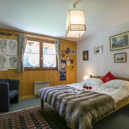 בקתה Chalet Muskoka שאמוני