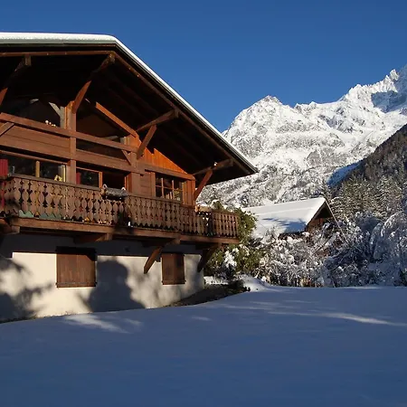 בקתה Chalet Muskoka שאמוני
